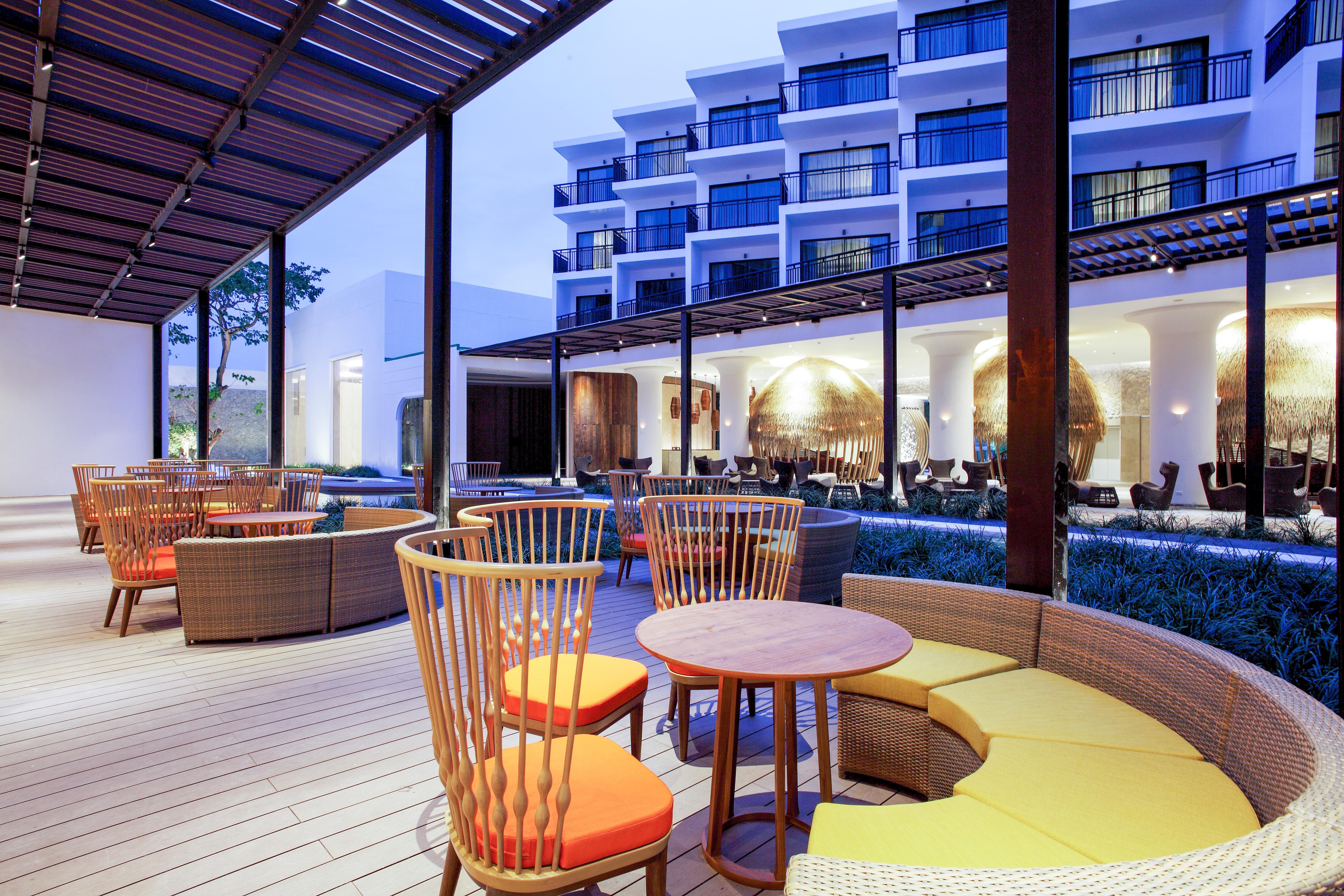 Centara Life Maris Resort Jomtien Exterior photo
